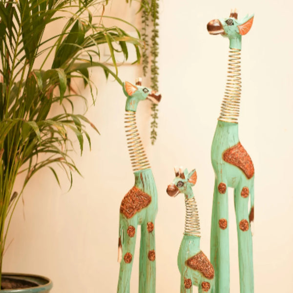 #TurquoiseWobblyGiraffe
