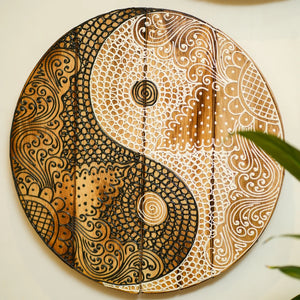 #BlackWhiteYinYanAccent