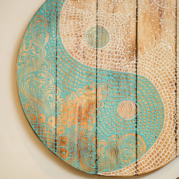 #TurquoiseWhiteYinYanAccent