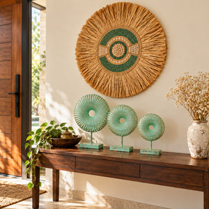 GRASS WOOD FUSION WITH RUSTIC ROUNDS FOR DECOR