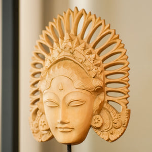 TIMBER KALA'S CARVED CROWN