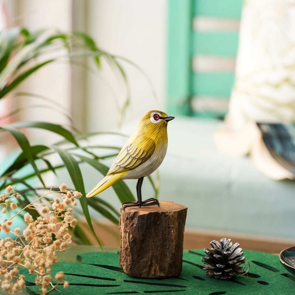 TIMBER KALA'S ORIENTALWHITE EYE BIRD FOR DECOR