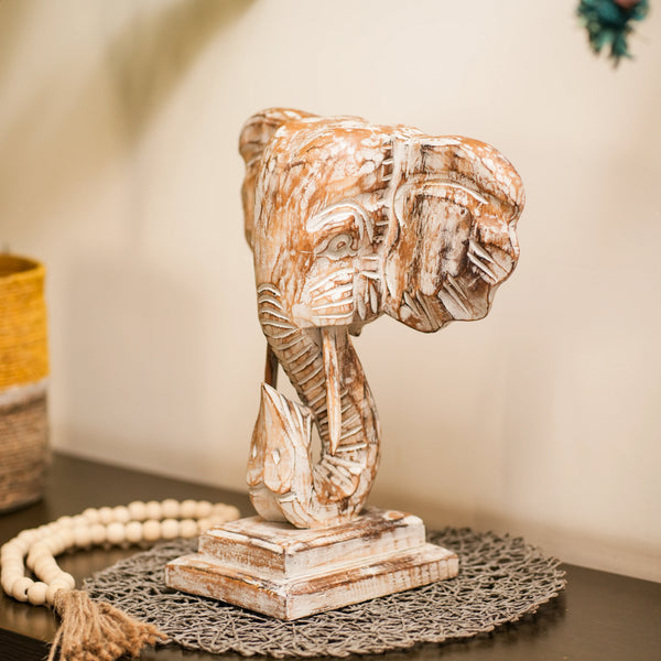 #WhiteWashGaneshaOnStand