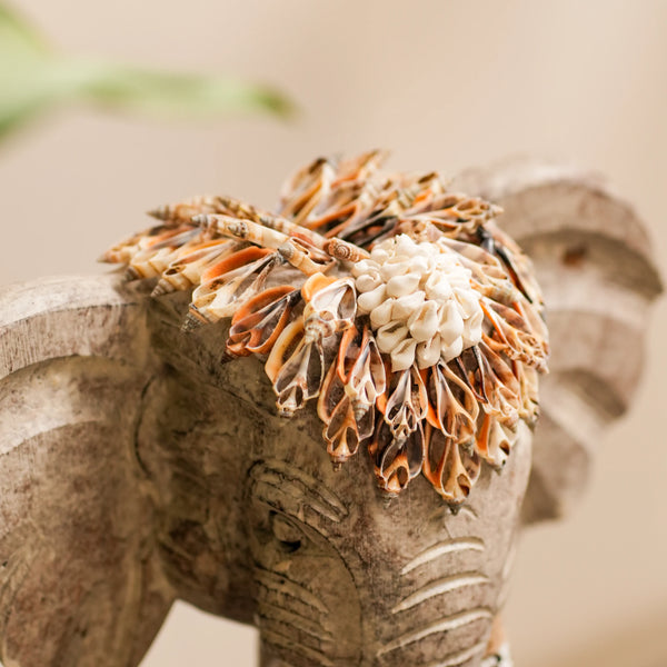 TIMBER KALA'S GANESHA'S ECHO ON STAND FOR DECOR