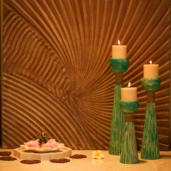 TIMBER KALA'S PLEATED PILLAR FOR CANDLES