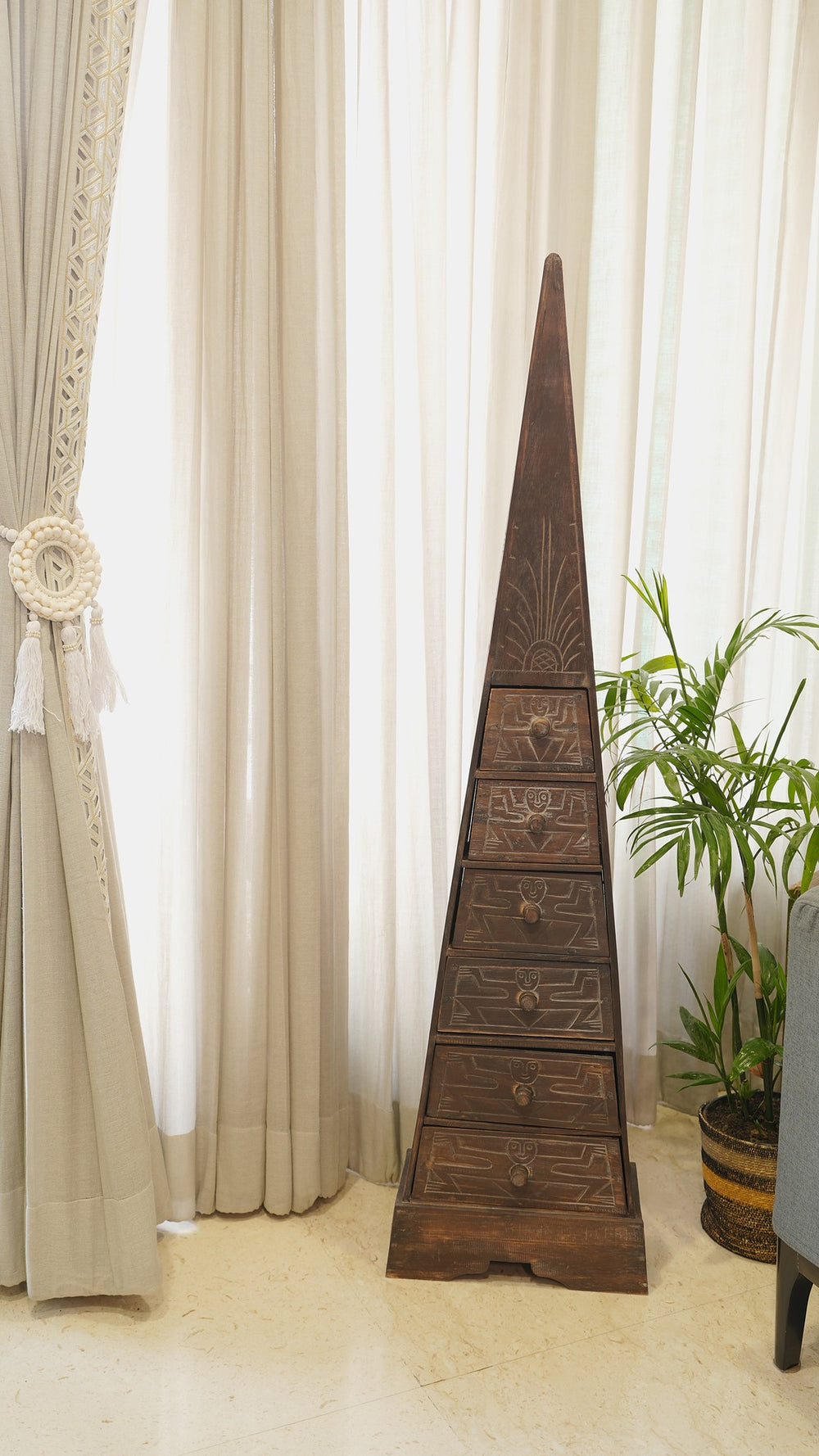 TIMBERKALA’S PYRAMID FOR DECOR